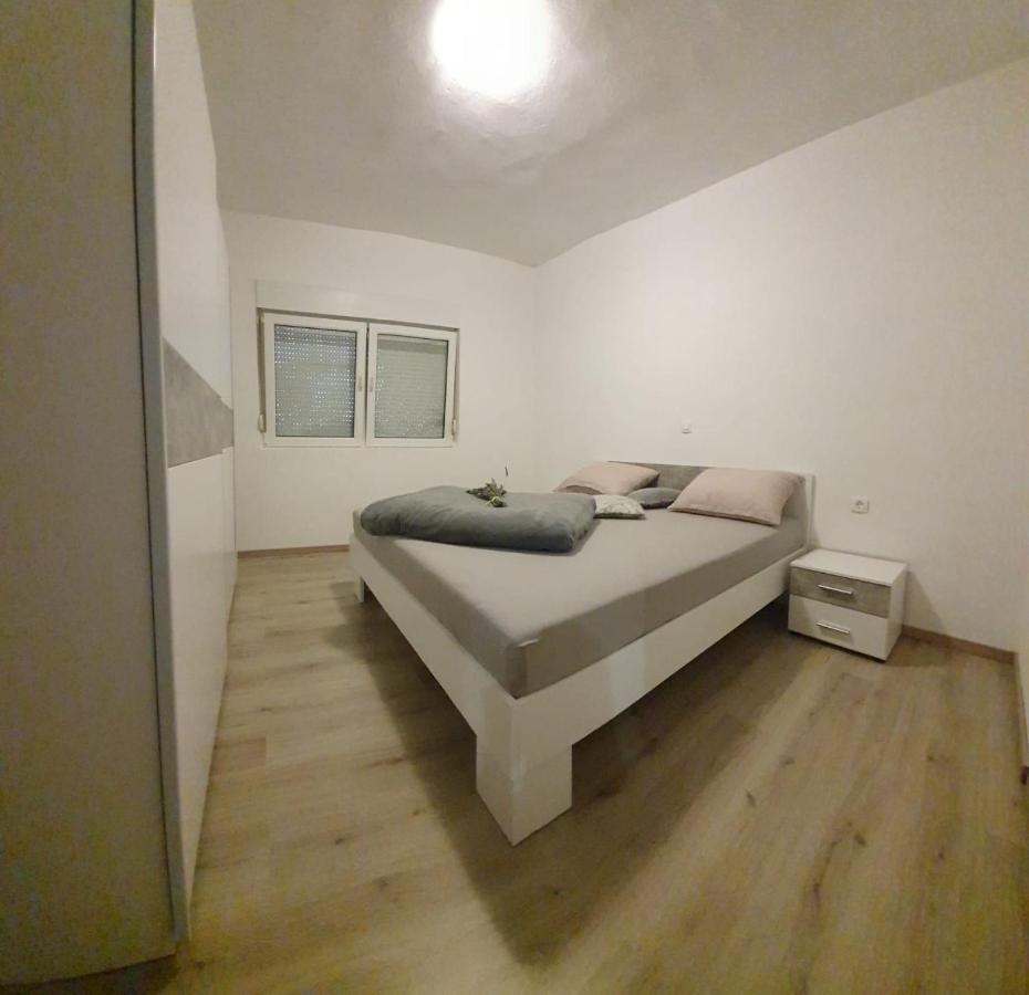 Apartman Skolj Jovici  エクステリア 写真