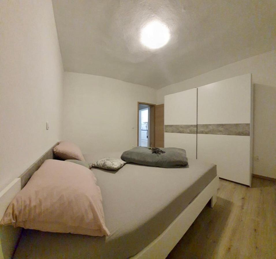 Apartman Skolj Jovici  エクステリア 写真